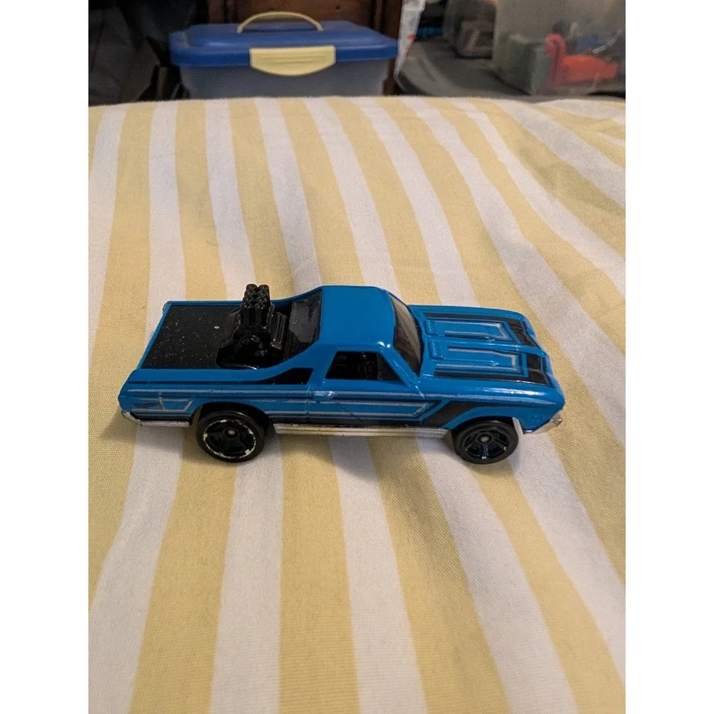 2015 Hot Wheels #122 HW Off-Road: HW Hot Trucks ‘68 Chevy El Camino Grabber Blue